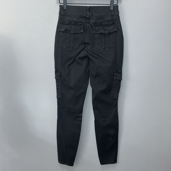 Spanx Stretch Twill Ankle Cargo Pant in Washed Black 20311R Women's Medium - Picture 3 of 13